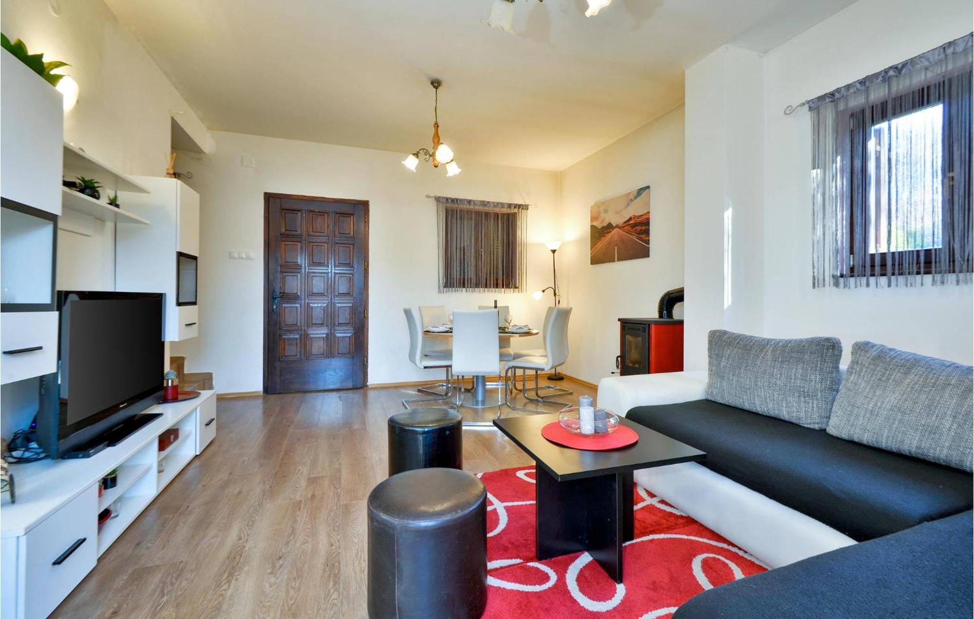 2 Bedroom Gorgeous Home In Gornje Stative Exterior foto